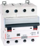 Диференциальный автоматический выключатель 32A 4P Legrand