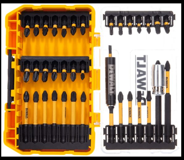 SET CAPETE DE INSURUBAT 37. DEWALT