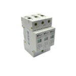 Разрядник высоково напряжения 400B 60/30 KA 3P Vecas
