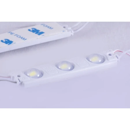 Modul cu 3 LED-uri 0,72W 6000К 12V 8mm IP65 Lumineco
