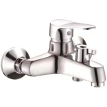 Смеситель для ванны хром Darco