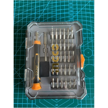 SET DE SURUBELNITE 32PCS INGCO